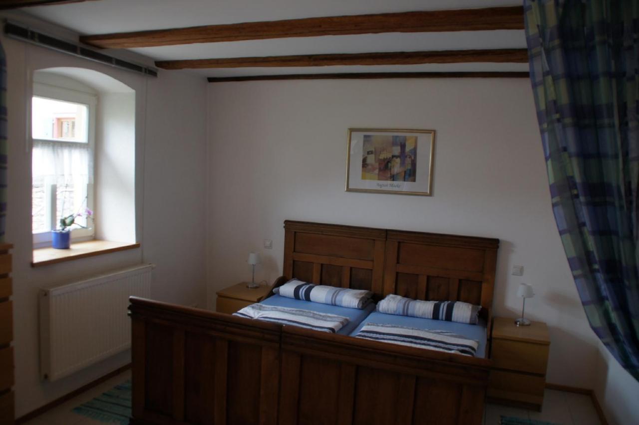 Ferienwohnung An Der Stadtmauer Деттельбах Екстер'єр фото